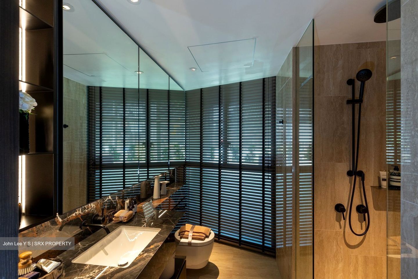 Newport Residences (D2), Apartment #521623581